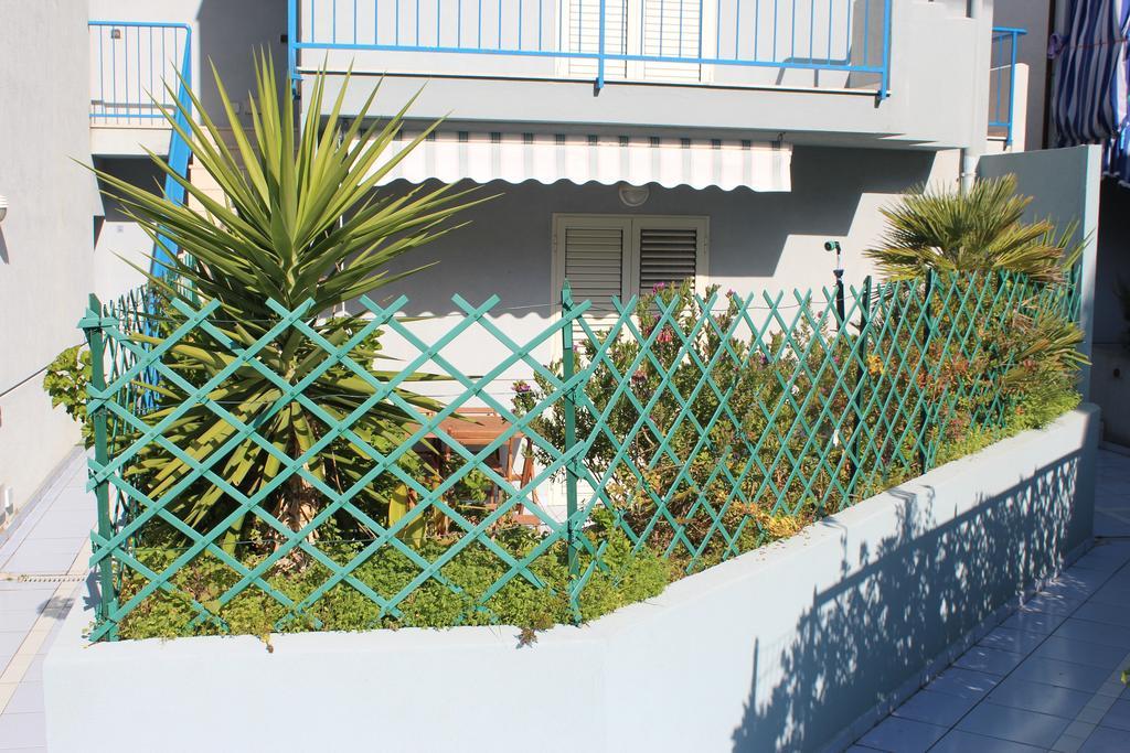 Appartamento Santa Lucia 切法卢 外观 照片